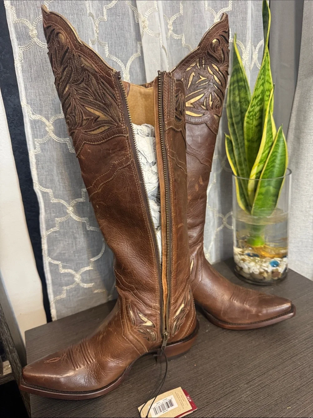 Ariat low western offers